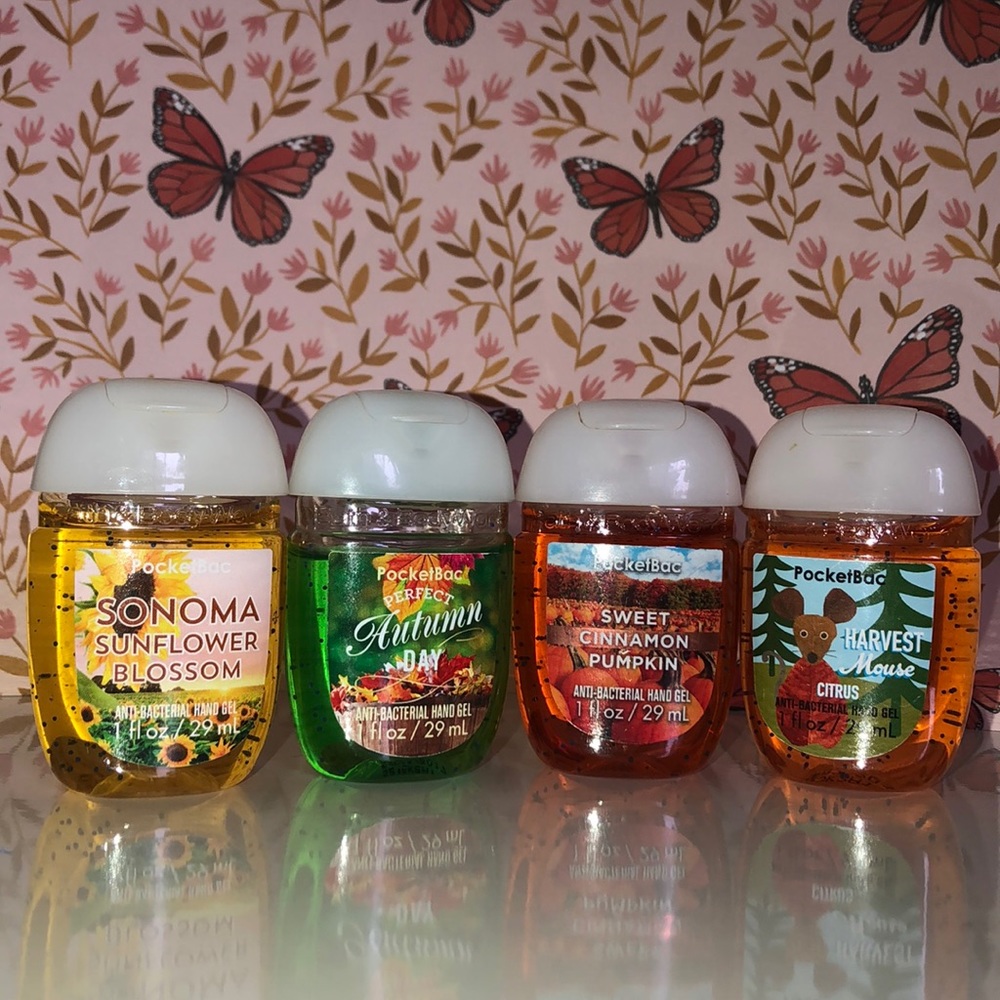 Bath and Body Works hand